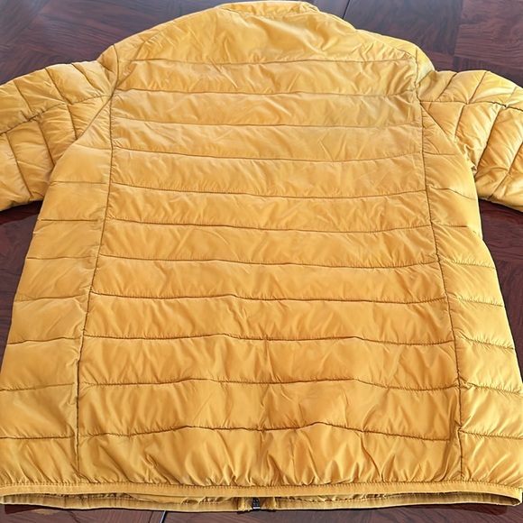 Amazon Essentials NWOT Men's Packable Lightweight Water-Resistant Puffer Jacket - Picture 12 of 16
